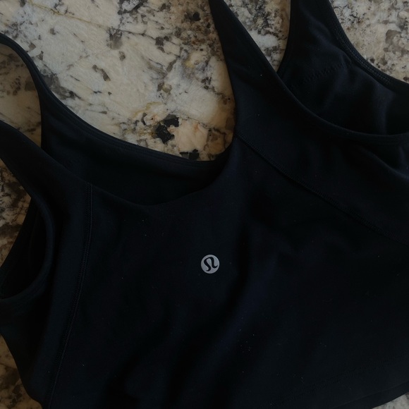 Lululemon Top - Picture 4 of 5